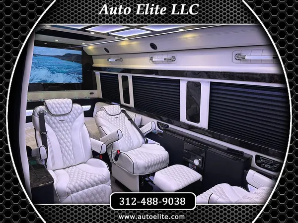 2026 Maybach LeatherSeats AirRide RoadLinerLimo 14 Pass Mercedes-Benz Sprinter